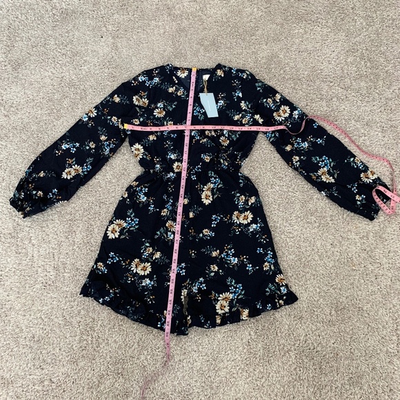 Peyton Bre Floral Navy Romper Size 16 - Picture 5 of 5